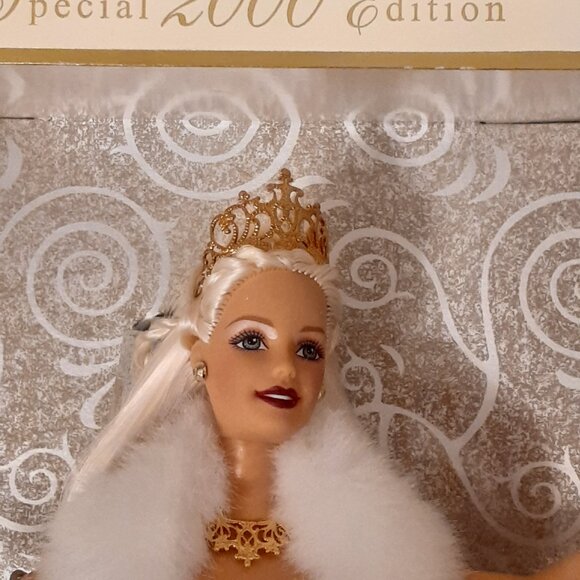 2000 Celebration Barbie - Special Edition Vintage NRFB - Picture 3 of 12
